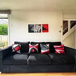 Ethan\'S Place In Mile End - 2 Double Beds, 1 Bunk Bed, Max 6, Spacious, Ideal For Families