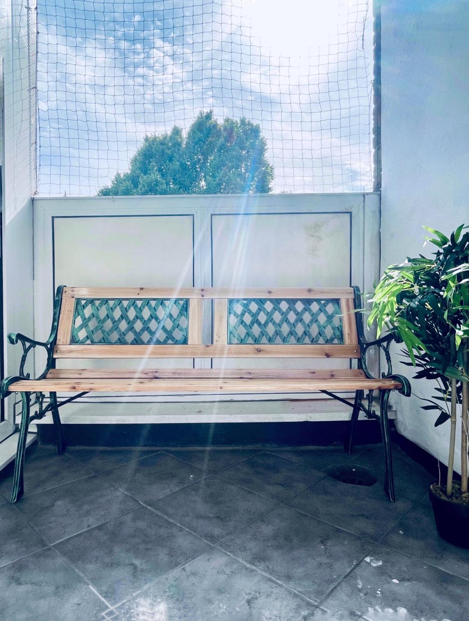 Ethan's Place In Mile End - 2 Double Beds, 1 Bunk Bed, Max 6, Spacious, Ideal For Families * London